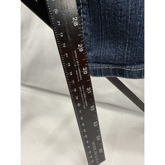 Red Rivet Jeans Women’s 11 Bootcut Blue Denim Fleur De Lis Rhinestone Pockets - Picture 16 of 16